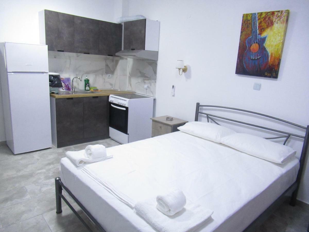 Artistic Rent Rooms & Apartments Nea Kallikrateia 외부 사진